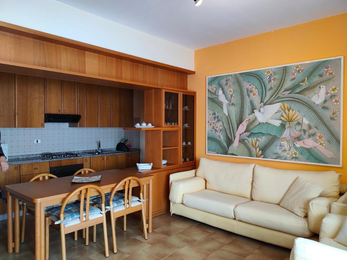 Iseolakerental- Casa Trentapassi Riva di Solto Eksteriør bilde