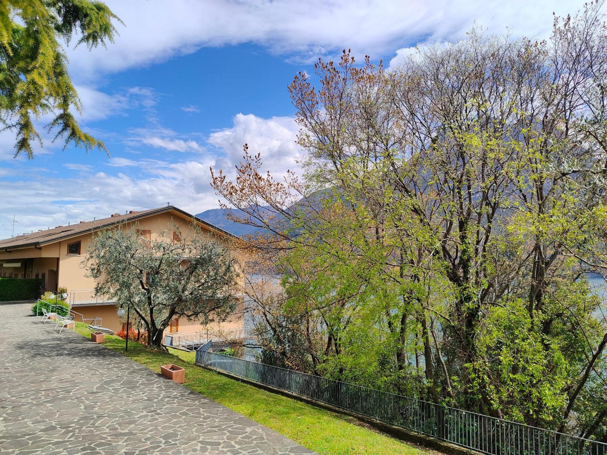 Iseolakerental- Casa Trentapassi Riva di Solto Eksteriør bilde