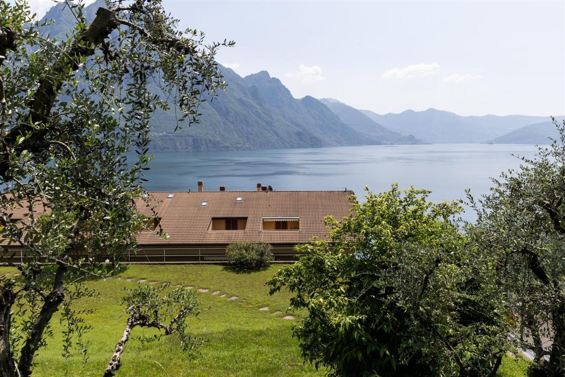 Iseolakerental- Casa Trentapassi Riva di Solto Eksteriør bilde